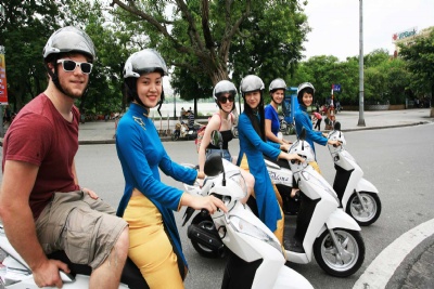 Hanoi city tour by motorbike 4.5 hours